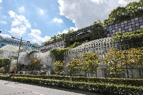 Exterior view of Tamagawa Takashimaya Department Store