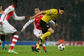 Arsenal FC v BVB Borussia Dortmund - UEFA Champions League 2014-2015