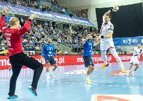 Wisla Plock vs Paris Saint-Germain - EHF Champions League