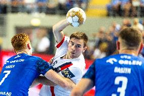 EHF Champions League - Orlen Wisla Plock v Paris Saint-Germain