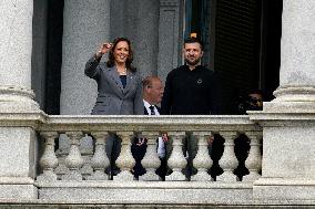 Kamala Harris meets with Volodymyr Zelenskiy - Washington