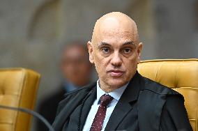 Brazilian Supreme Court Justice Alexandre De Moraes Analyzes The Unblocking Of Platform X In Brazil.