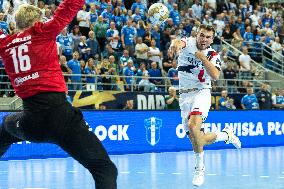 Wisla Plock vs Paris Saint-Germain - EHF Champions League