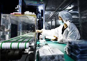 Liquid Crystal Display Manufacture in Zaozhuang