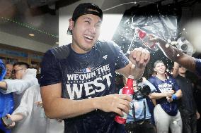 Baseball: Dodgers clinch NL West title