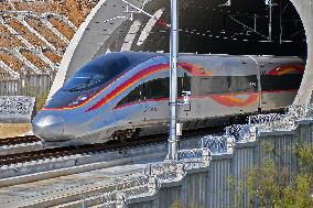 Weifang-Yantai High Speed Railway Running Test