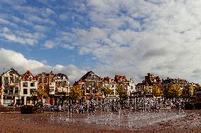 Beestenmarkt Square, Leiden, Netherlands