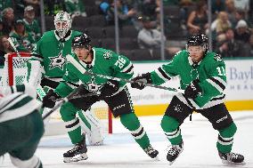 NHL: Dallas Stars V Minnesota Wild