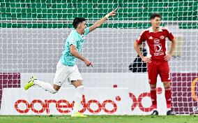 Al Rayyan SC v Al Arabi SC - Ooredoo Stars League Qatar