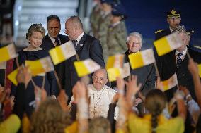 Royals Welcome Pope Francis - Brussels