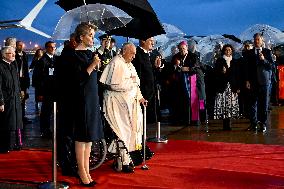 Royals Welcome Pope Francis - Brussels