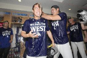 Baseball: Dodgers clinch NL West title