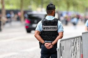 Illustration - Police And Gendarmerie - Paris