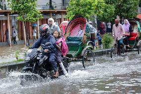 Rain Hampers Daily Life - Dhaka