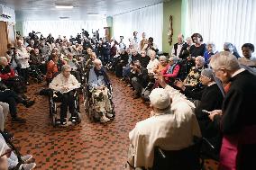 Pope Francis Visits A Senior Residence - Brussels