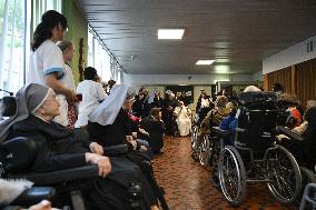 Pope Francis Visits A Senior Residence - Brussels