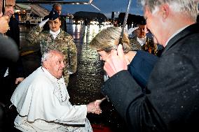 Royals Welcome Pope Francis - Brussels