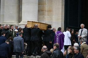 Funeral Service For Philippine - Versailles