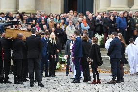 Funeral Service For Philippine - Versailles