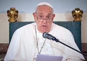 Pope Francis Meets Belgium's Civil Authorities - Laeken