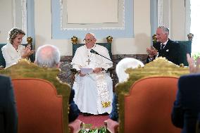 Pope Francis Meets Belgium's Civil Authorities - Laeken