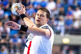 EHF Champions League - Orlen Wisla Plock v Paris Saint-Germain