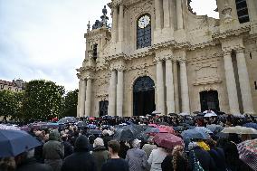 Funeral Service For Philippine - Versailles