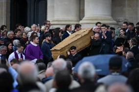 Funeral Service For Philippine - Versailles