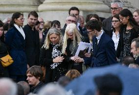 Funeral Service For Philippine - Versailles