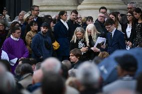 Funeral Service For Philippine - Versailles