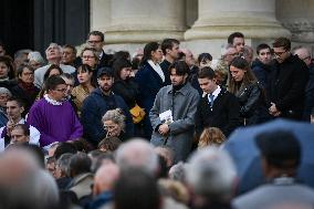 Funeral Service For Philippine - Versailles