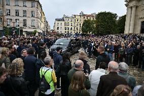 Funeral Service For Philippine - Versailles