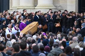 Funeral Service For Philippine - Versailles