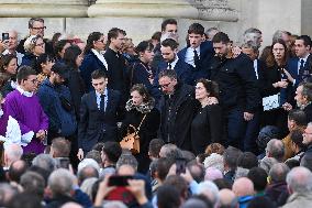 Funeral Service For Philippine - Versailles