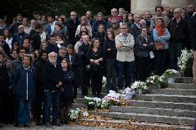 Funeral Service For Philippine - Versailles