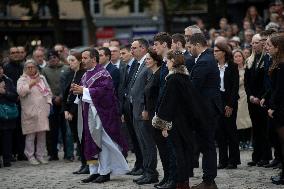 Funeral Service For Philippine - Versailles