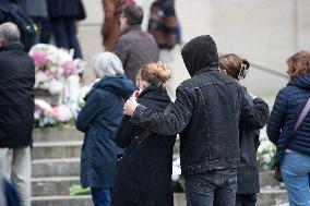 Funeral Service For Philippine - Versailles