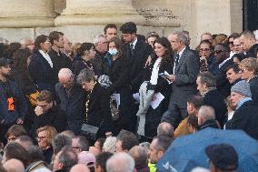 Funeral Service For Philippine - Versailles