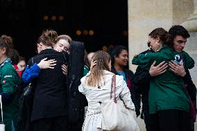 Funeral Service For Philippine - Versailles