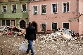 Southern Polish Towns Are Being Rebuilt From Debris After Flood