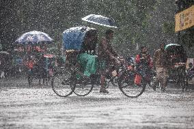 Rain In Dhaka