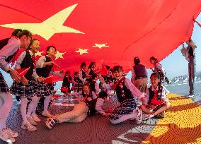 Students Celebrate National Day in Huai'an