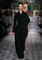 PFW - Uma Wang Runway