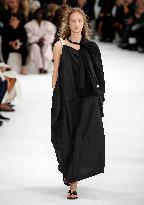 PFW - Issey Miyake Runway