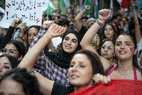 Demonstration In Barcelona During The General Strike For Palestine.