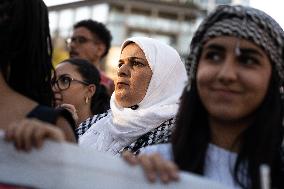 Demonstration In Barcelona During The General Strike For Palestine.