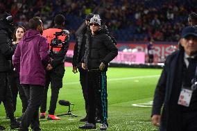 Celebrities attend the Ligue 1 PSG vs RENNES - Paris