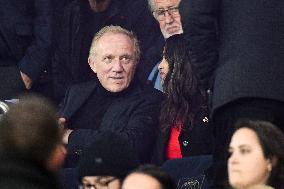 Celebrities attend the Ligue 1 PSG vs RENNES - Paris