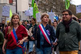 Demonstration For International Safe Abortion Day - Paris