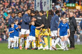 Everton FC v Crystal Palace FC - Premier League